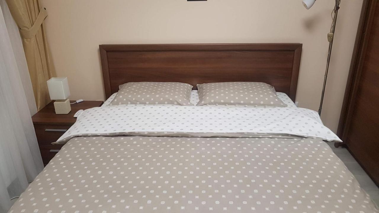 Apartament Lexannona Busteni Luaran gambar